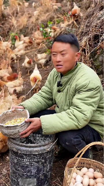 土鸡蛋逆袭美味担当，农家鲜货真的太绝啦