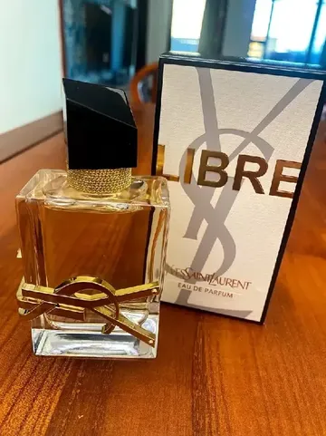 YSL自由之水沙漠百合！不同风格女孩怎么选？