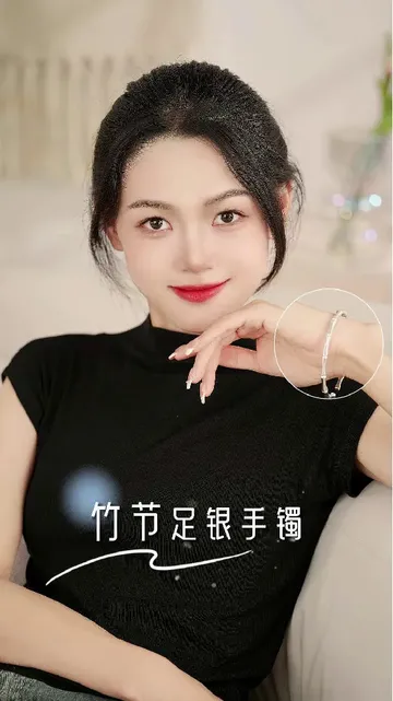 想给全世界安利这款周六福银手镯！