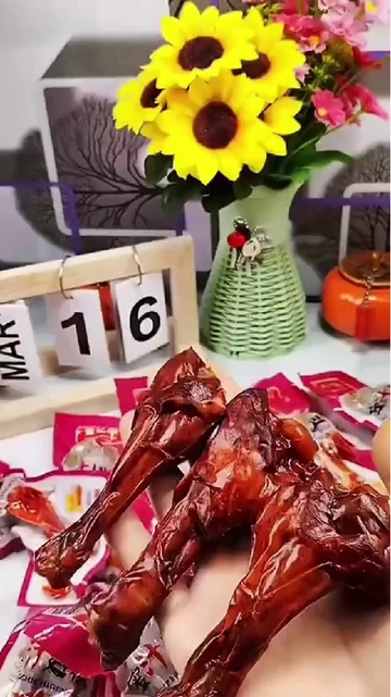 🔥肉食星人警报：追剧打工人的鸭腿自救指南