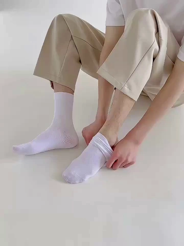 这袜子让我爱到不行，穿着它度过整个秋冬🌬️把我征服了