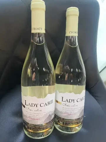 葡萄酒小白看！这箱甜白绝绝子