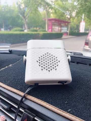 开车怕冷星人千万别错过的车载暖风机！