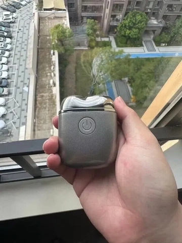 这剃须刀，直接“刮”到心巴上了🥰