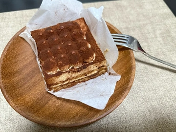 点击解锁甜品系美味新体验，甜蜜轻而易举