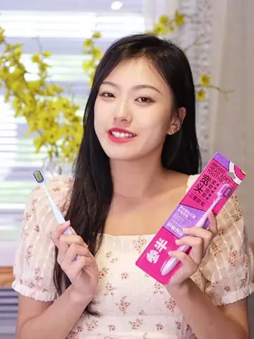 别再乱选牙刷了！这货清洁护龈绝了😱
