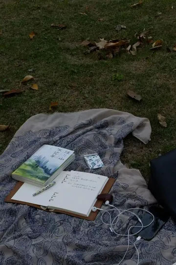 我的桃花源，是一万次的春和景明/