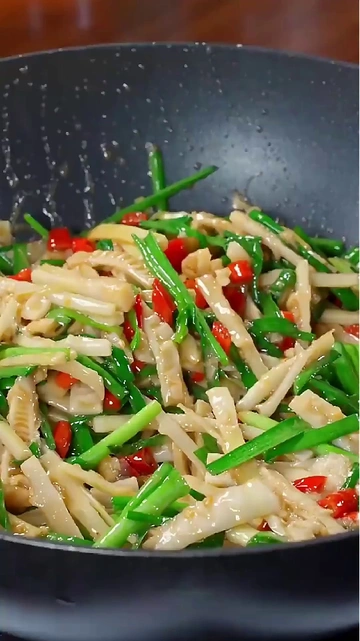 是谁实现了春笋自由...