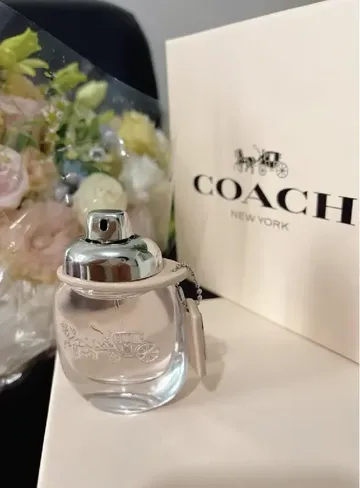 COACH纽约女士淡香水｜我的「都市花园」穿戴日记