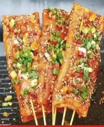 馋哭！这烧烤苕皮，一口开启美食狂欢✨