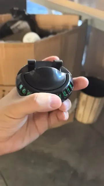 告别杂乱车载台面 | 实用车载好物轻松拿捏！
