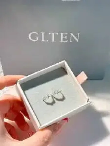 美到失语！这对耳环直接焊在我耳朵上！